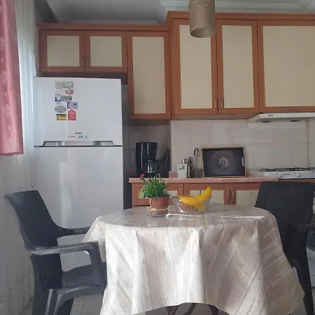 Esen Homes アパート